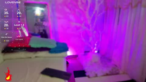 follow me in me  IG jenndy971 online show from 01.11.25