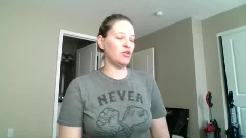 Snapshot of jennibean6996 chatting on 02.21.25 Jennibean6996 online show from 02.21.25