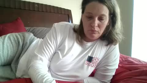 Snapshot of jennibean6996 chatting on 03.02.25 Jennibean6996 online show from 03.02.25