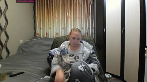 Snapshot of jennideep chatting on 05.11.26 JenniDeep online show from 05.11.26