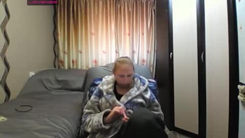 Snapshot of jennideep chatting on 05.28.26 JenniDeep online show from 05.28.26