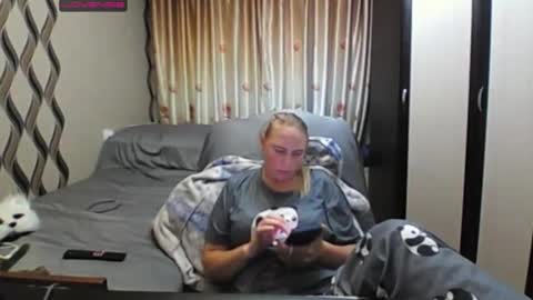 Snapshot of jennideep chatting on 06.11.26 JenniDeep online show from 06.11.26