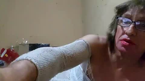 jennieheels19 online show from 02.26.26