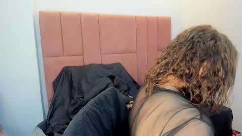 Jennie online show from 02.04.26