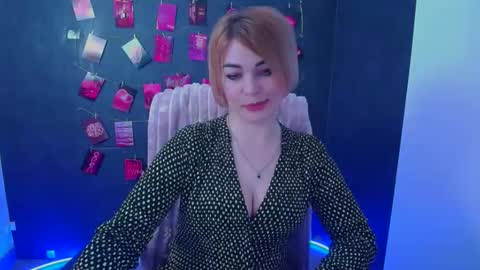 Snapshot of jennifer_cuttie chatting on 04.22.26 Jennifer online show from 04.22.26