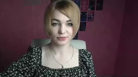 Snapshot of jennifer_cuttie chatting on 04.27.26 Jennifer online show from 04.27.26