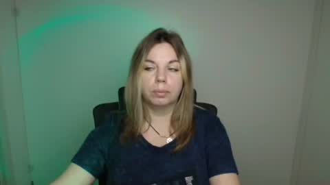 Jennifer online show from 09.23.25
