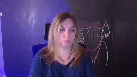 Jennifer online show from 10.07.25