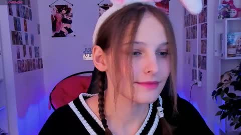 Snapshot of jenniferkiim chatting on 10.25.25 jenniferkiim online show from 10.25.25