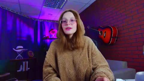 Snapshot of jenniferkiim chatting on 12.03.25 jenniferkiim online show from 12.03.25