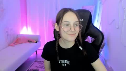 Snapshot of jenniferkiim chatting on 01.05.26 jenniferkiim online show from 01.05.26