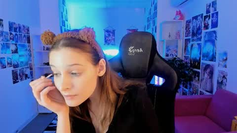 Snapshot of jenniferkiim chatting on 03.03.26 jenniferkiim online show from 03.03.26