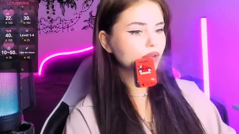 Snapshot of jenniferwandis77 chatting on 12.21.24 Jenni online show from 12.21.24