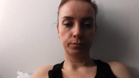 Snapshot of jenniferxsweet chatting on 06.15.26 JenniferXSweet online show from 06.15.26