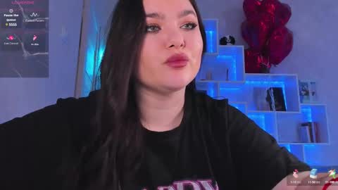 Mila online show from 02.11.25