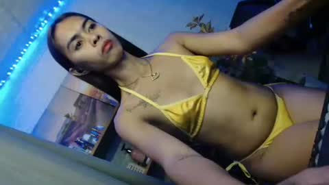 PRETTY JENNY online show from 05.19.26