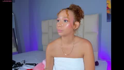 jenny__lawrence online show from 04.11.26