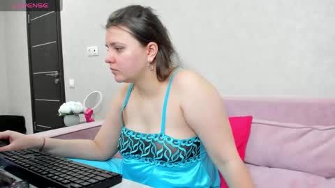 Jenny online show from 02.25.25