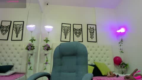 Snapshot of jenny_stark chatting on 03.11.26 jenny_stark online show from 03.11.26