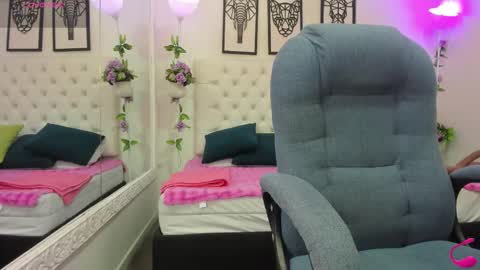 Snapshot of jenny_stark chatting on 03.26.26 jenny_stark online show from 03.26.26