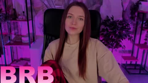 Snapshot of jennydens chatting on 01.05.25 Jenny NO Nude online show from 01.05.25