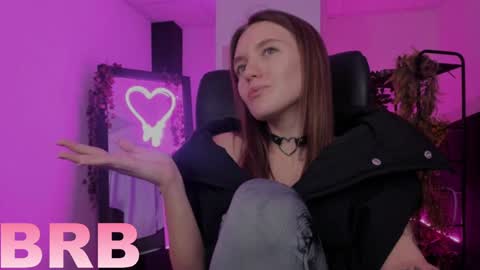 Snapshot of jennydens chatting on 01.15.25 Jenny NO Nude online show from 01.15.25