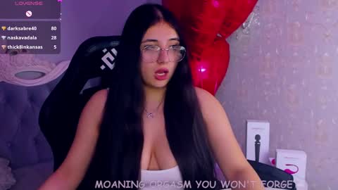 Jenny Ferguson online show from 02.05.25