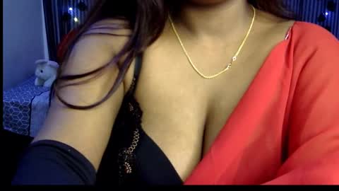 Snapshot of jennysinghaniya chatting on 01.14.25 jenny online show from 01.14.25