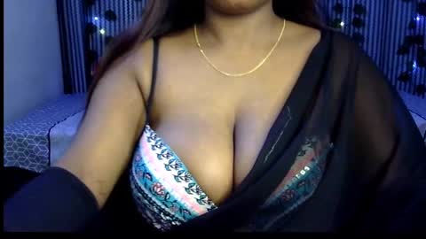 Snapshot of jennysinghaniya chatting on 01.29.25 jenny online show from 01.29.25