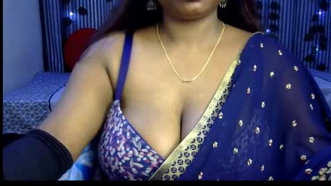 Snapshot of jennysinghaniya chatting on 01.31.25 jenny online show from 01.31.25
