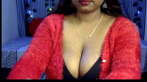 Snapshot of jennysinghaniya chatting on 02.04.25 jenny online show from 02.04.25