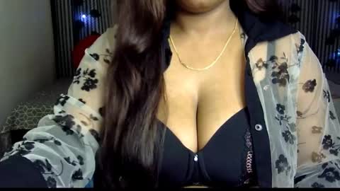 Snapshot of jennysinghaniya chatting on 03.05.25 jenny online show from 03.05.25