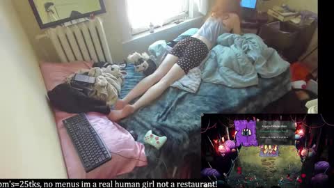 Snapshot of jenovakitty chatting on 10.03.25 Jenn -  come to my onlyfans online show from 10.03.25