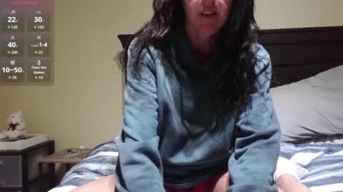 Snapshot of jenroses82 chatting on 06.22.26 jenroses82 online show from 06.22.26