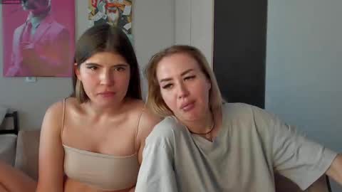 Snapshot of jeremayalove chatting on 02.16.25 Hi hi We are Jessie and Betti online show from 02.16.25