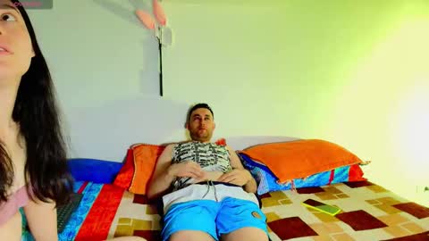 Jeremmyandstacy online show from 11.28.25