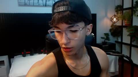 Snapshot of jeremy_job chatting on 02.05.26 Jeremy online show from 02.05.26