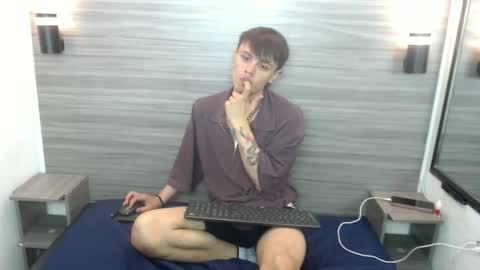 Snapshot of jerom_xx chatting on 09.29.25 Jerom xx online show from 09.29.25