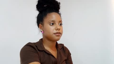 Snapshot of jerricavalladores chatting on 02.19.26 Bella online show from 02.19.26