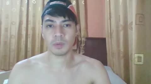 Snapshot of jersen69 chatting on 11.04.25 jersen69 online show from 11.04.25