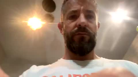 jesaj online show from 11.23.25