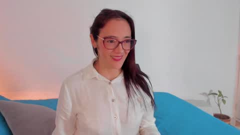 Snapshot of jess1ca_herrera chatting on 05.25.26 jessica herreraToday I will be your devil and you my victim online show from 05.25.26