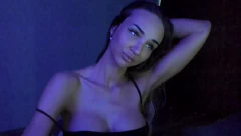 Snapshot of jess1ca_rabb1t chatting on 02.07.25 jess1ca_rabb1t online show from 02.07.25