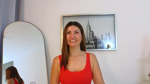 Snapshot of jessey_adams chatting on 01.17.26 bella adams online show from 01.17.26