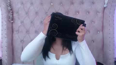 Jessica  online show from 11.07.25