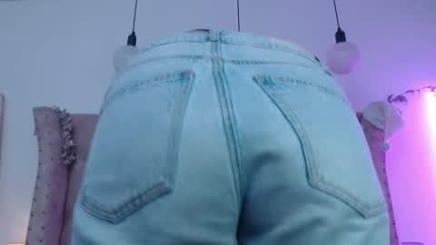 Snapshot of jessica_carter_ chatting on 04.24.26 Jessica online show from 04.24.26