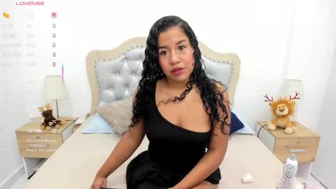 jessica  cortes online show from 12.19.25