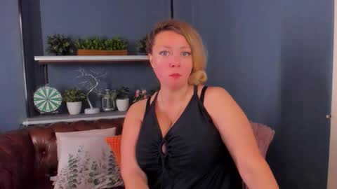 Jessica online show from 09.11.25