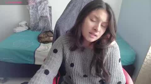 Snapshot of jessica_gomezz chatting on 09.10.25 Jessica gomez online show from 09.10.25