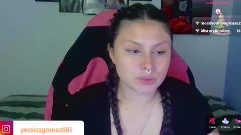 Snapshot of jessica_gomezz chatting on 10.16.25 Jessica gomez online show from 10.16.25